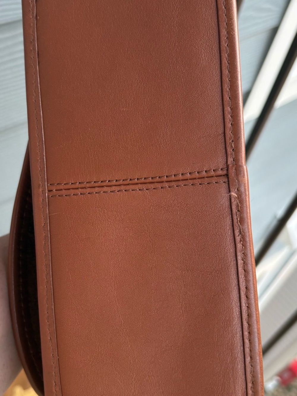 Coach City Bag - Picture 4 of 9